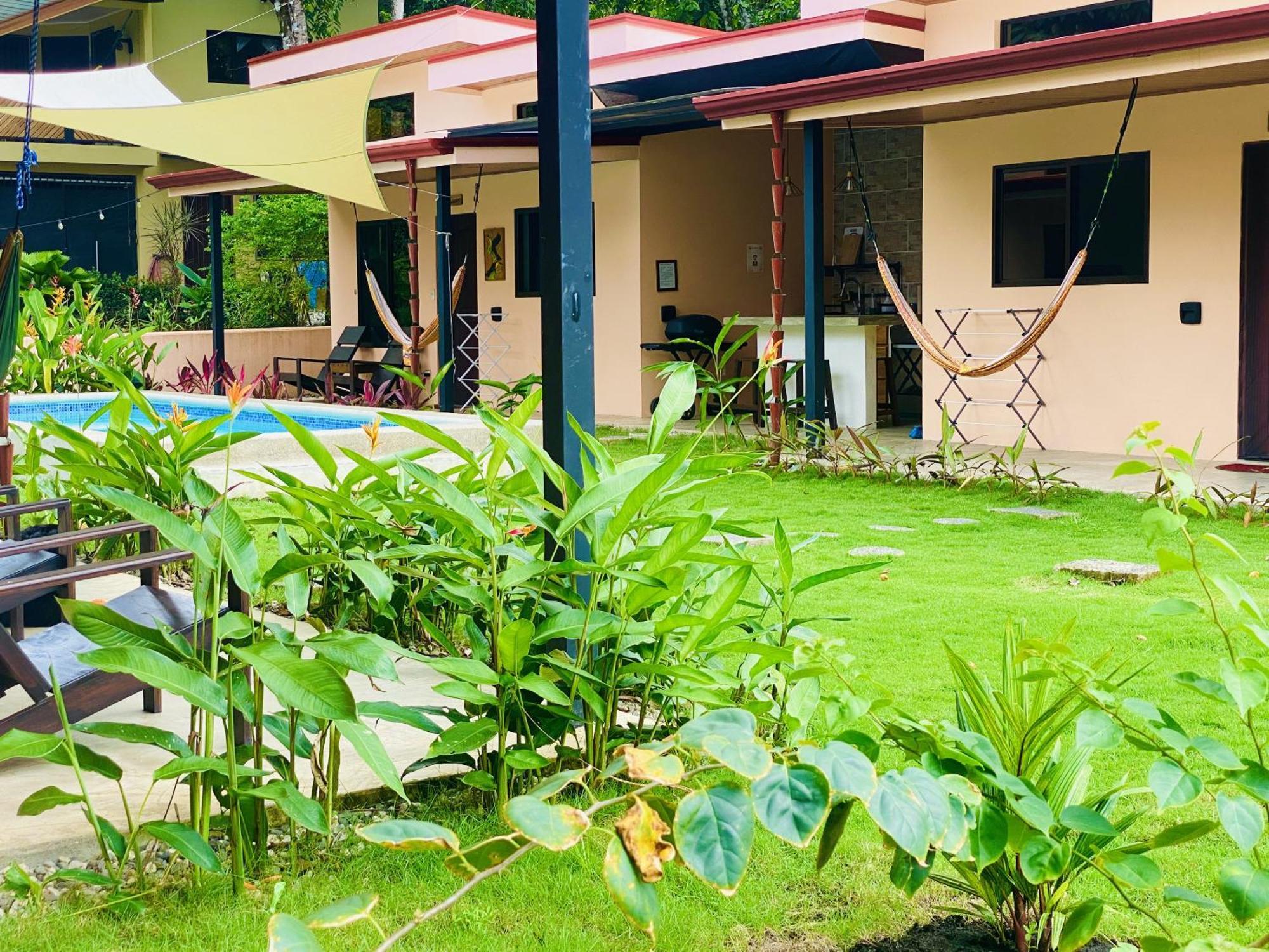 Brahman Bungalows On Pavones Point Chambre photo